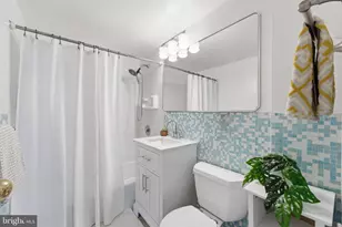730 24th St NW, Washington, DC 20037 - Photo 16
