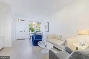 607 Constitution Ave NE, Washington, DC 20002 - Photo 4