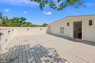 2902 Vista St NE, Washington, DC 20018 - Photo 6