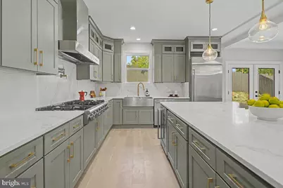 2902 Vista Street NE, Washington, DC 20018 - Photo 4