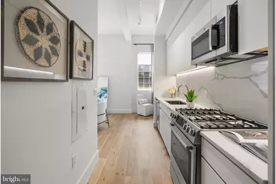 1324 E Street SE #103, Washington, DC 20003 - Photo 4