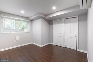82 Q St NW, Washington, DC 20001 - Photo 6