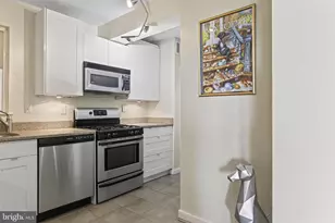 1245 4th St SW, Washington, DC 20024 - Photo 8