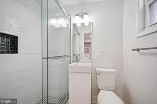 1224 Holbrook St NE, Washington, DC 20002 - Photo 6