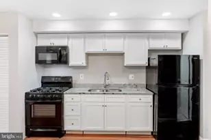 834 19th St NE, Washington, DC 20002 - Photo 4