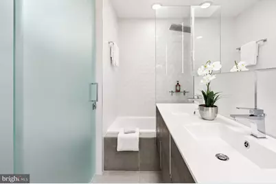 320 G Street SE, Washington, DC 20003 - Photo 14