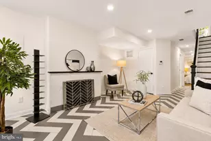 320 G St SE, Washington, DC 20003 - Photo 4