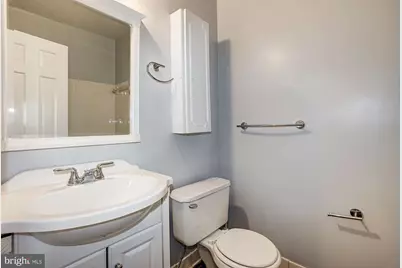 1326 L Street SE, Washington, DC 20003 - Photo 24