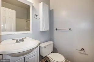 1326 L St SE, Washington, DC 20003 - Photo 24