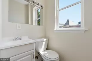 720 Gresham Pl NW, Washington, DC 20001 - Photo 12