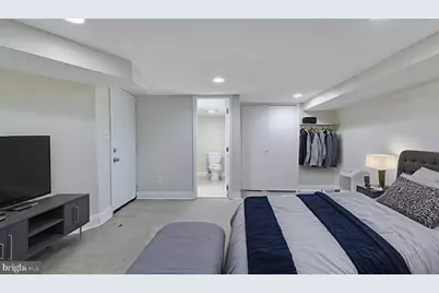 720 Gresham Place NW, Washington, DC 20001 - Photo 8
