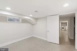720 Gresham Pl NW, Washington, DC 20001 - Photo 16