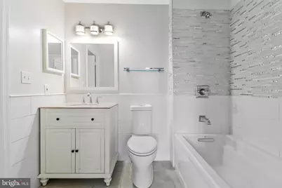 2001 12th Street NW #316, Washington, DC 20009 - Photo 2