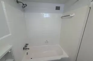 4201 Cathedral Ave NW, Washington, DC 20016 - Photo 14