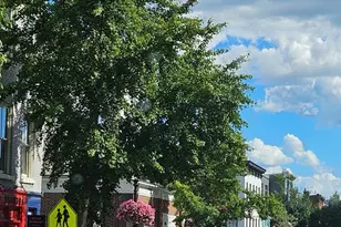 4462 MacArthur Blvd NW, Washington, DC 20007 - Photo 16