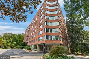 4200 Cathedral Ave NW, Washington, DC 20016 - Photo 30