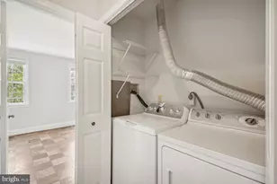 3231 Sutton Pl NW, Washington, DC 20016 - Photo 10