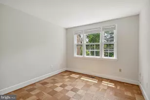 3231 Sutton Pl NW, Washington, DC 20016 - Photo 6