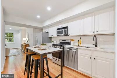 415 17th Street SE, Washington, DC 20003 - Photo 10