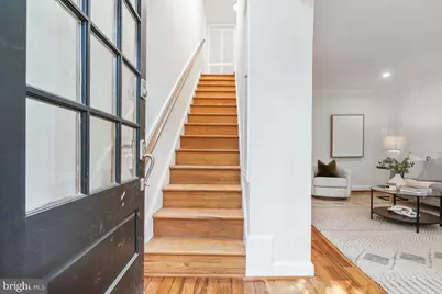 415 17th Street SE, Washington, DC 20003 - Photo 2