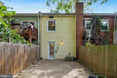 415 17th Street SE, Washington, DC 20003 - Photo 32