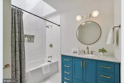 415 17th Street SE, Washington, DC 20003 - Photo 22