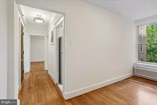 2410 20th St NW, Washington, DC 20009 - Photo 4