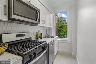 2410 20th St NW, Washington, DC 20009 - Photo 2