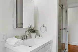2410 20th St NW, Washington, DC 20009 - Photo 12