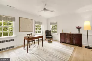 2035 Parkside Dr NW, Washington, DC 20012 - Photo 30