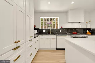 2035 Parkside Dr NW, Washington, DC 20012 - Photo 12
