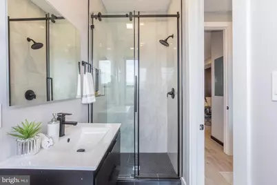 1332 G Street SE #3, Washington, DC 20003 - Photo 10