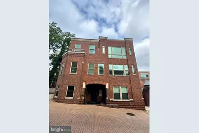 1251 Bank Street NW #5, Washington, DC 20007 - Photo 2