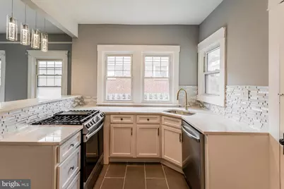 2838 Myrtle Avenue NE, Washington, DC 20018 - Photo 2