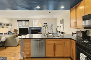 2363 Champlain St NW, Washington, DC 20009 - Photo 14