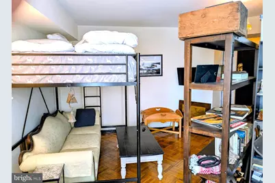 1801 Clydesdale Place NW #521, Washington, DC 20009 - Photo 8