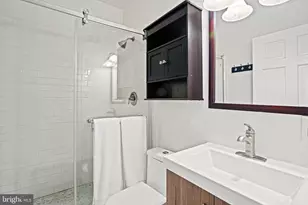 409 Constitution Ave NE, Washington, DC 20002 - Photo 18