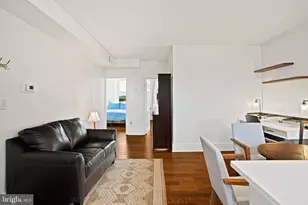 409 Constitution Ave NE, Washington, DC 20002 - Photo 4