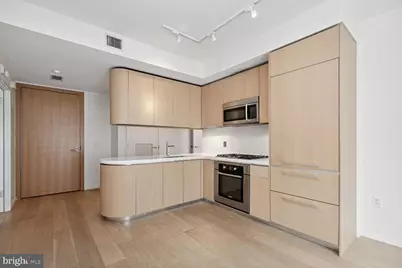 925 H Street NW #805, Washington, DC 20001 - Photo 4