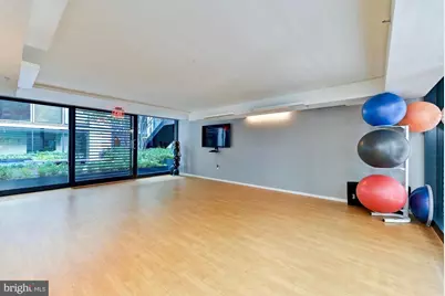 925 H Street NW #805, Washington, DC 20001 - Photo 24