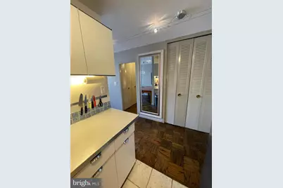 522 21st Street NW #807, Washington, DC 20006 - Photo 12