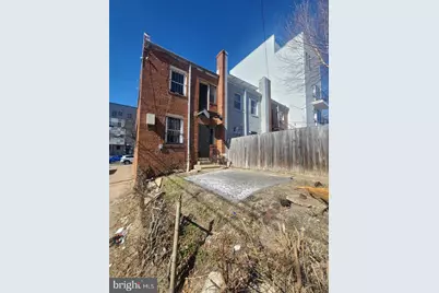 811 18th Street NE, Washington, DC 20002 - Photo 4