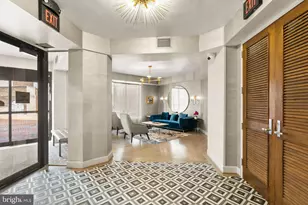 1077 30th St NW, Washington, DC 20007 - Photo 18