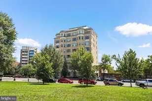 2600 Pennsylvania Ave NW, Washington, DC 20037 - Photo 1