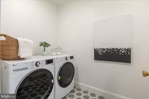 2733 Chesapeake St NW, Washington, DC 20008 - Photo 44