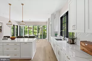 2733 Chesapeake St NW, Washington, DC 20008 - Photo 14