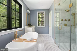 2733 Chesapeake St NW, Washington, DC 20008 - Photo 40