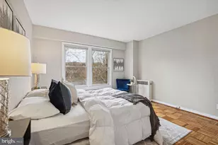 2500 Q St NW, Washington, DC 20007 - Photo 4