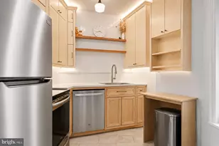 2100 19th St NW, Washington, DC 20009 - Photo 2