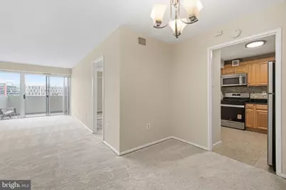 700 7th Street SW #717, Washington, DC 20024 - Photo 16